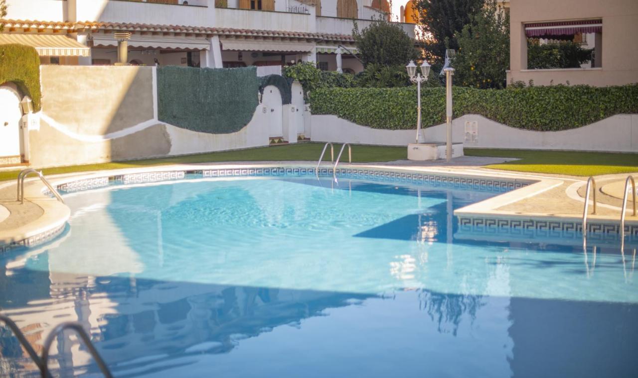 R142 Manila Resort Central Calafell Eksteriør billede
